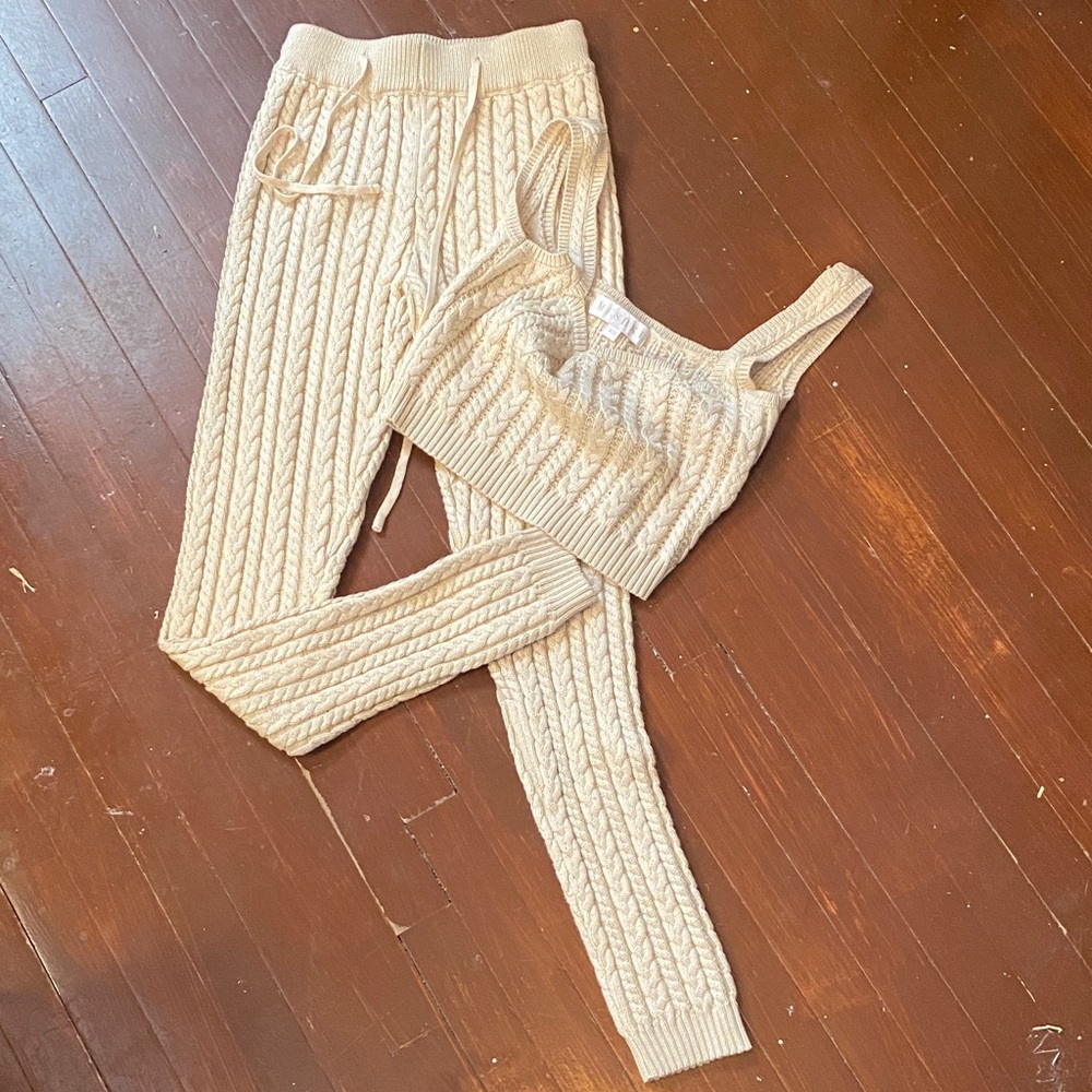 Meshki Beige Cable Knit Jogger Set